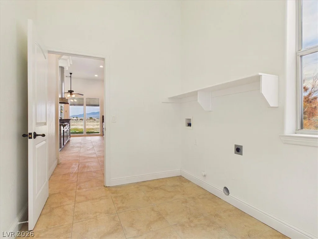 460 Hickory, Pahrump, NV 89048