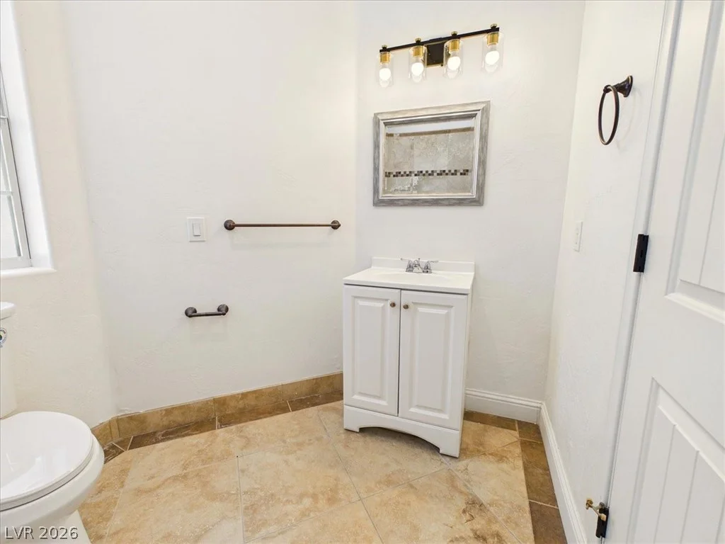 460 Hickory, Pahrump, NV 89048