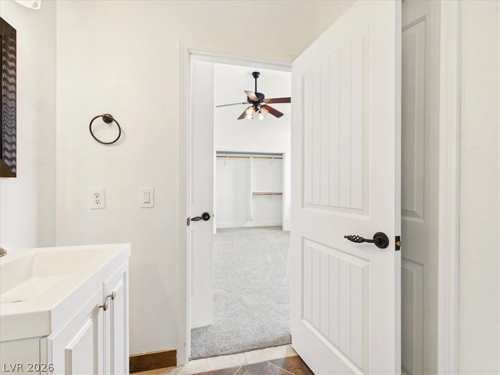 460 Hickory, Pahrump, NV 89048