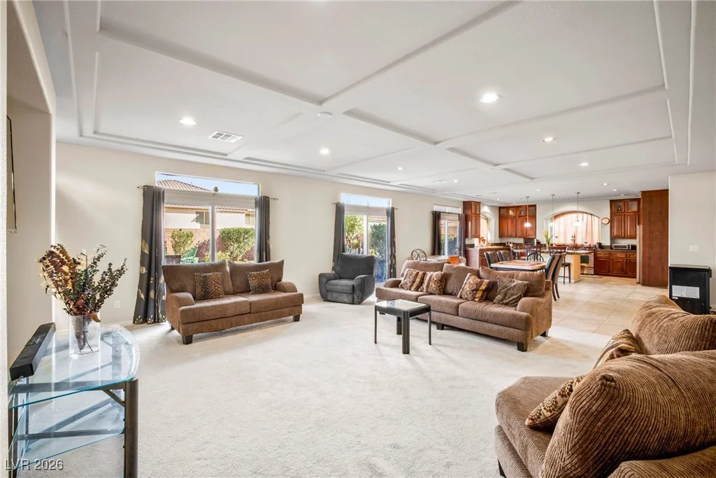 8276 Windsor Oaks, Las Vegas, NV 89139