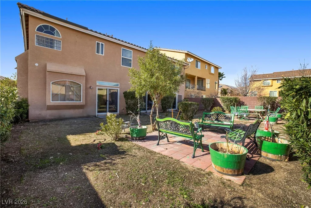 8276 Windsor Oaks, Las Vegas, NV 89139