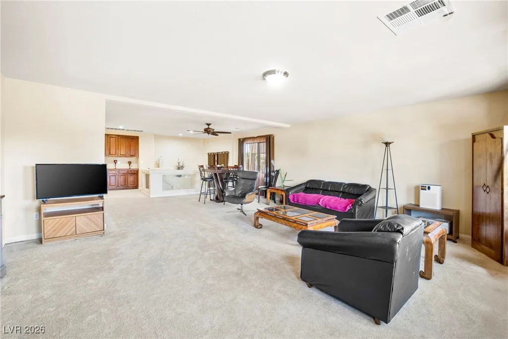 8276 Windsor Oaks, Las Vegas, NV 89139