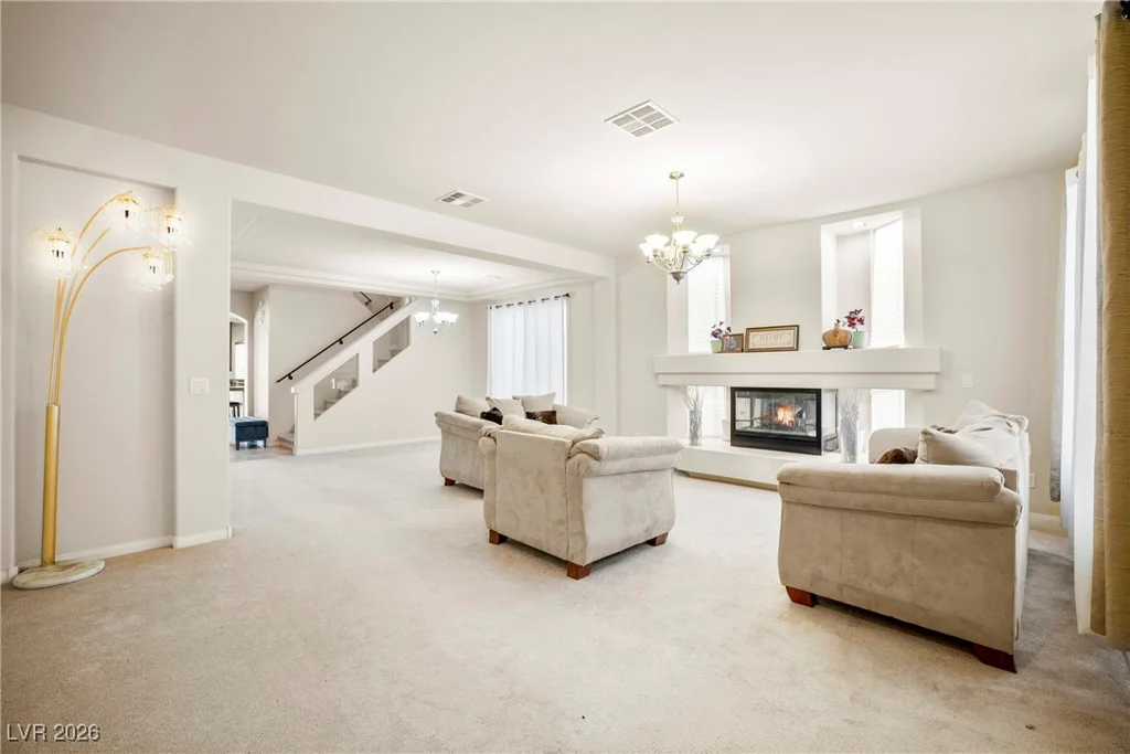 8276 Windsor Oaks, Las Vegas, NV 89139