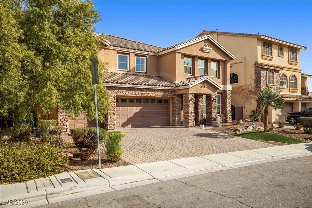 8276 Windsor Oaks, Las Vegas, NV 89139
