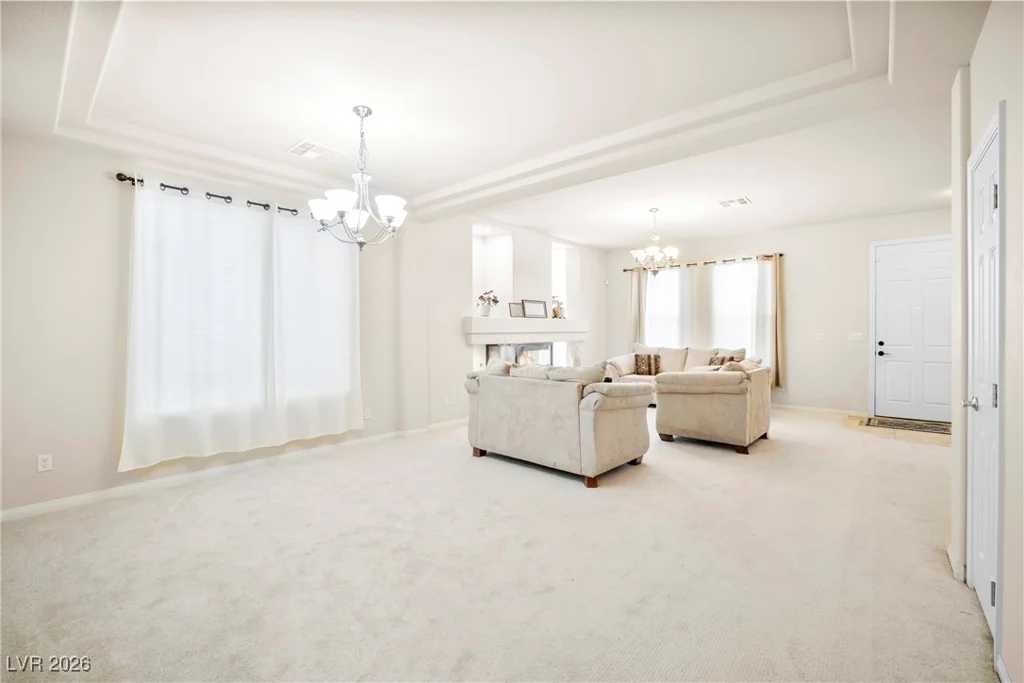 8276 Windsor Oaks, Las Vegas, NV 89139