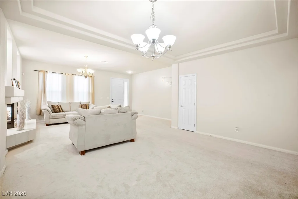 8276 Windsor Oaks, Las Vegas, NV 89139