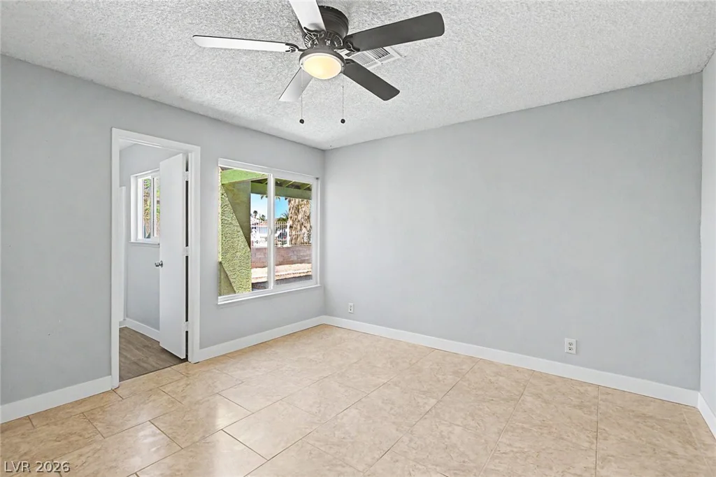 4793 Via Renaldo, Las Vegas, NV 89103