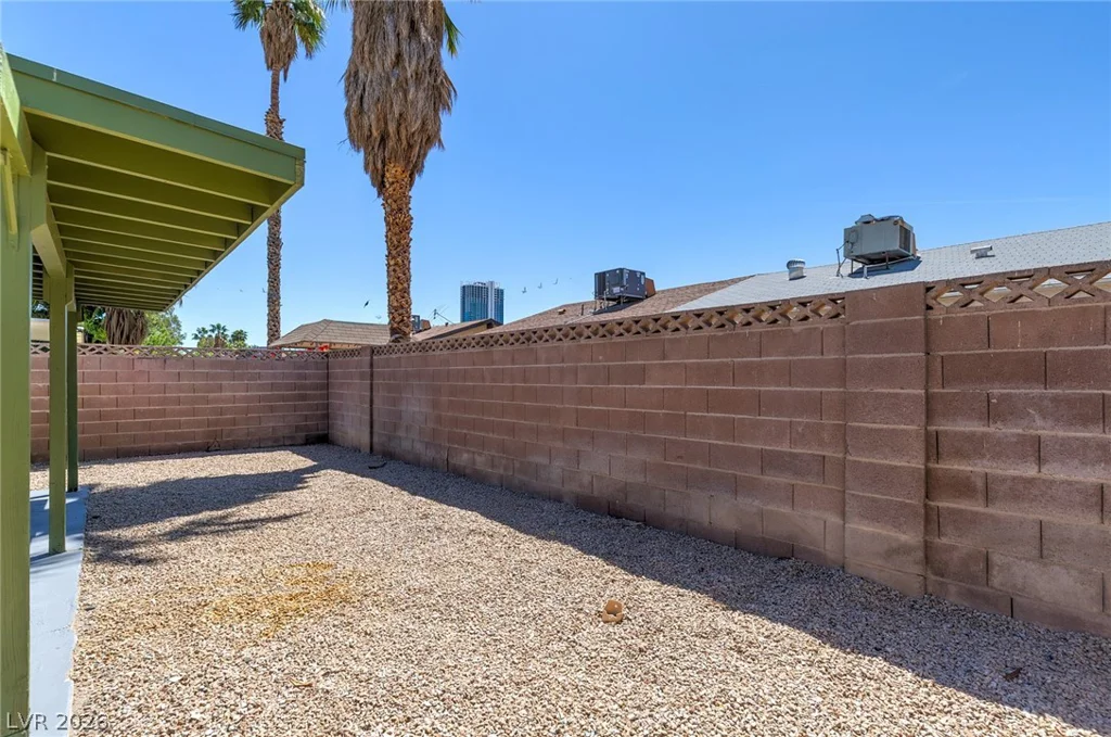 4793 Via Renaldo, Las Vegas, NV 89103