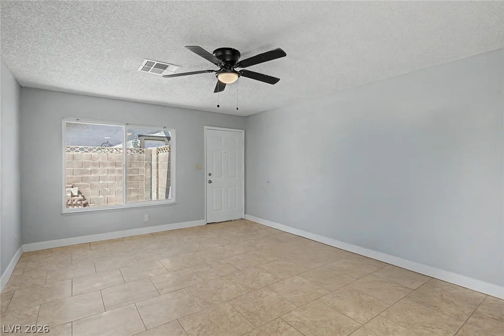 4793 Via Renaldo, Las Vegas, NV 89103