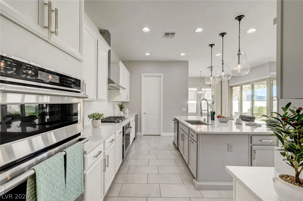 12658 New Providence, Las Vegas, NV 89141