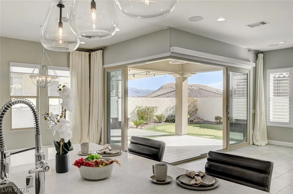 12658 New Providence, Las Vegas, NV 89141