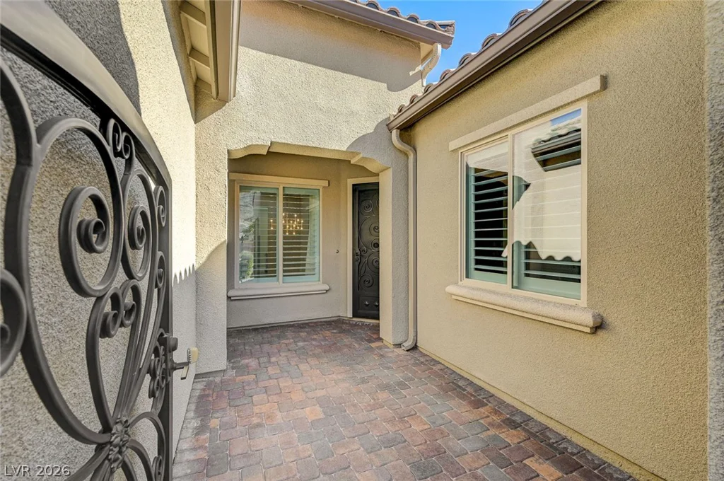 12658 New Providence, Las Vegas, NV 89141