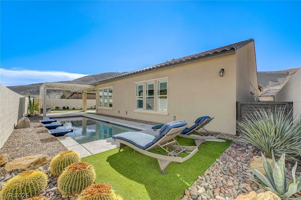 12658 New Providence, Las Vegas, NV 89141
