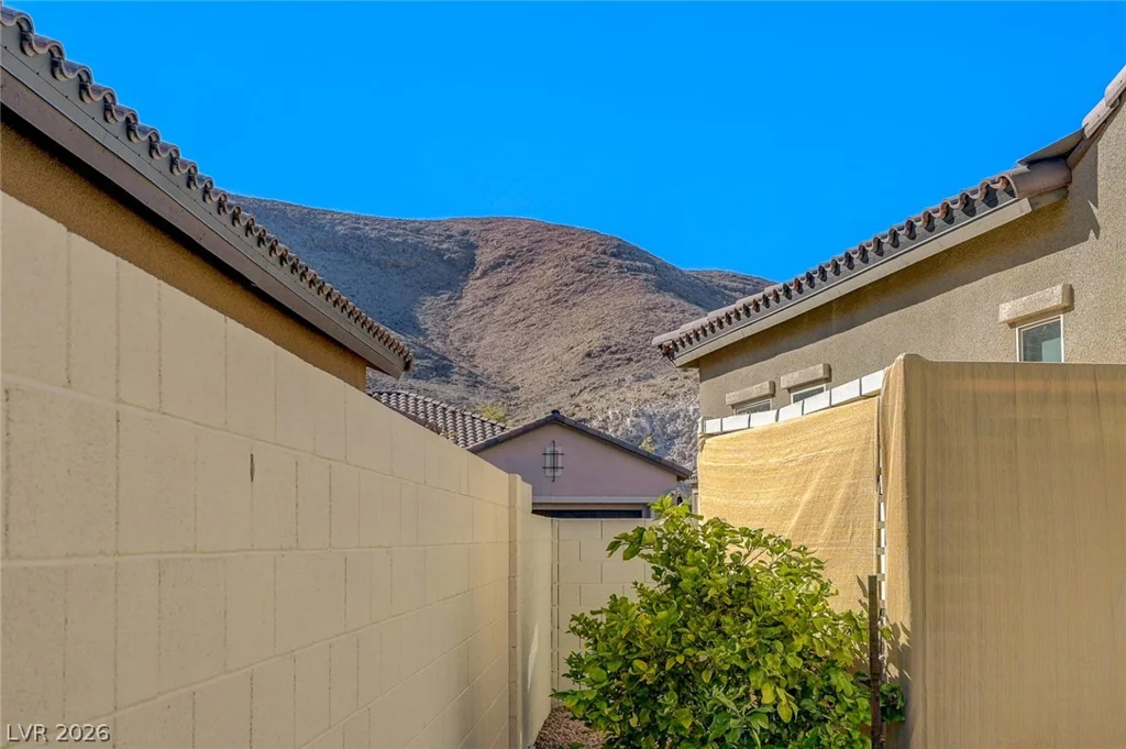 12658 New Providence, Las Vegas, NV 89141