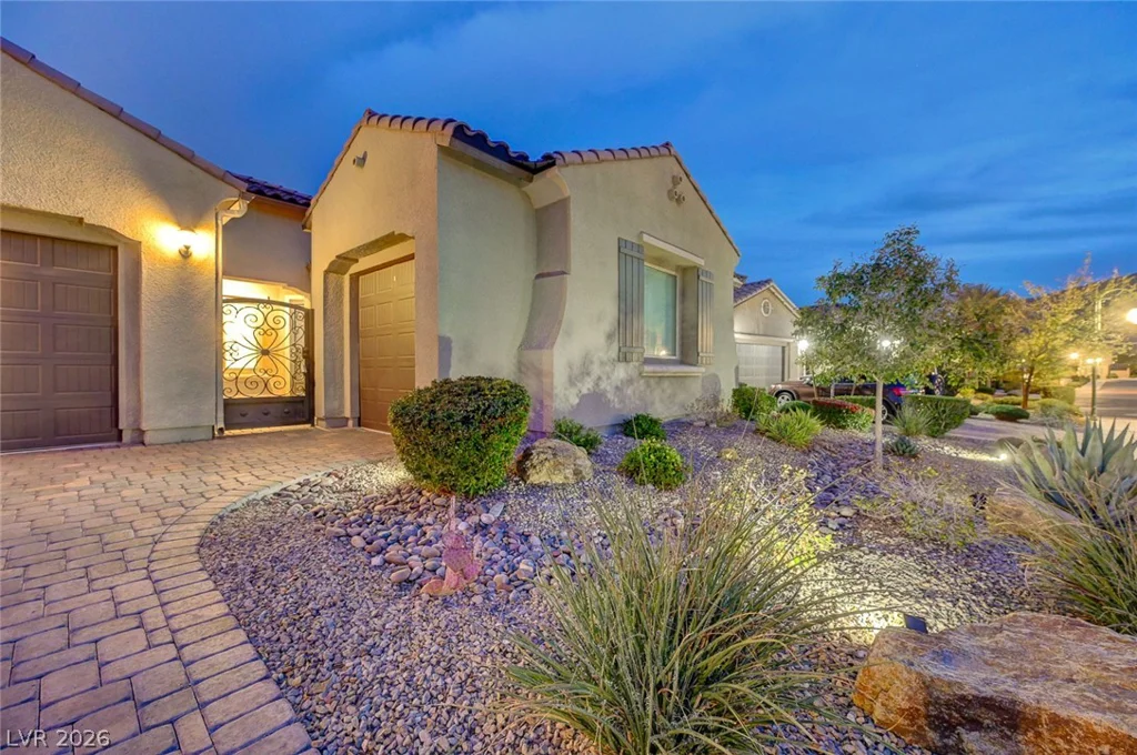 12658 New Providence, Las Vegas, NV 89141