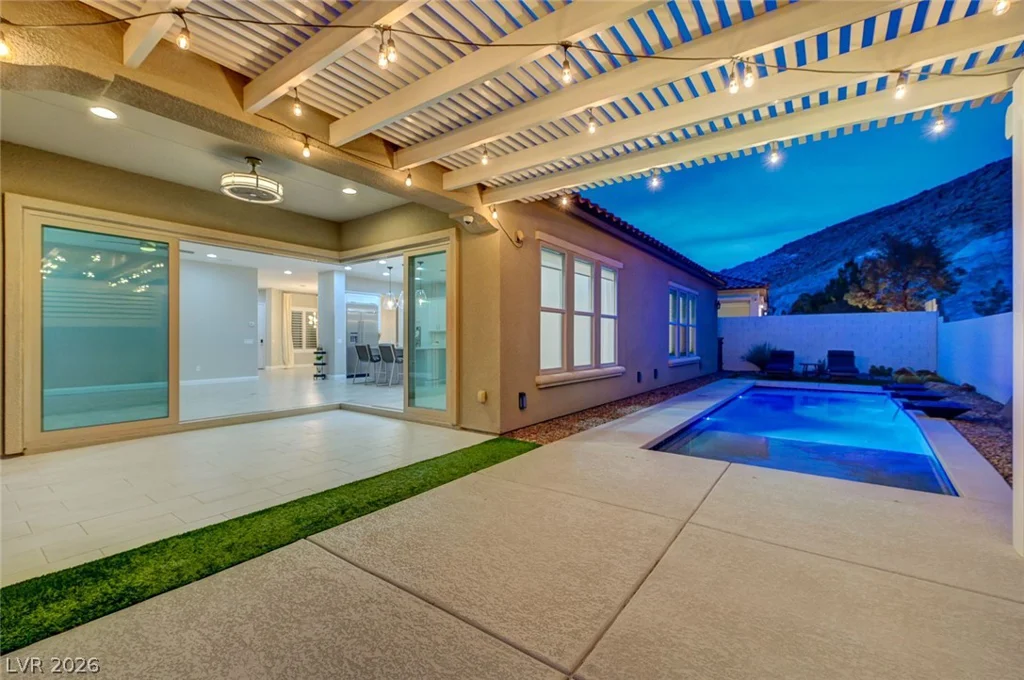 12658 New Providence, Las Vegas, NV 89141