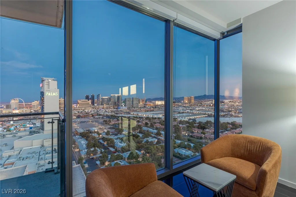 4381 FLAMINGO, Las Vegas, NV 89103