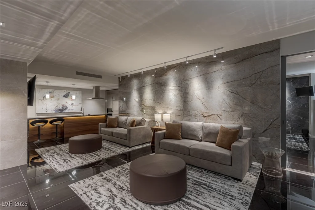 4381 FLAMINGO, Las Vegas, NV 89103