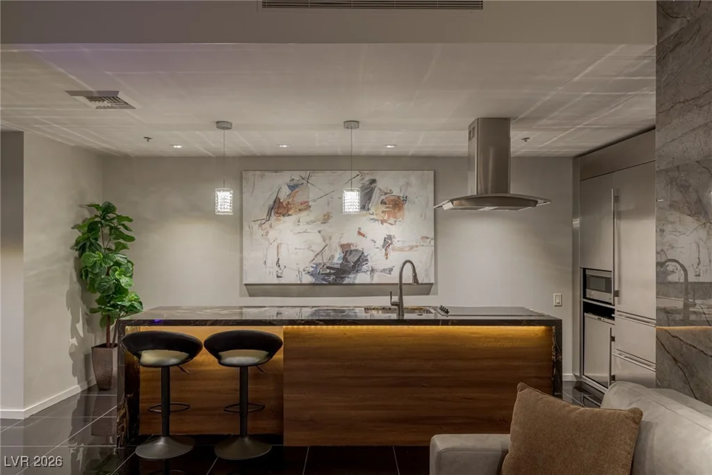 4381 FLAMINGO, Las Vegas, NV 89103