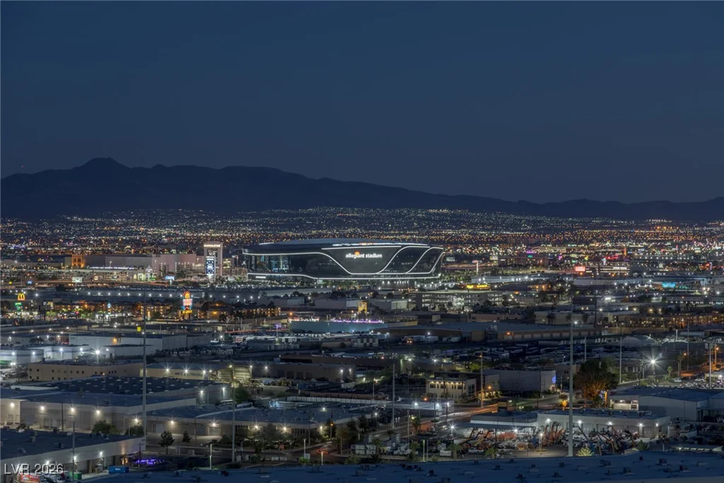 4381 FLAMINGO, Las Vegas, NV 89103