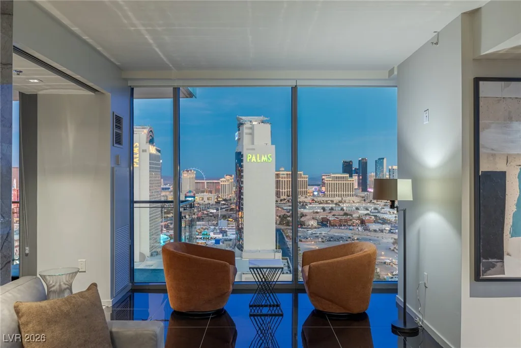 4381 FLAMINGO, Las Vegas, NV 89103