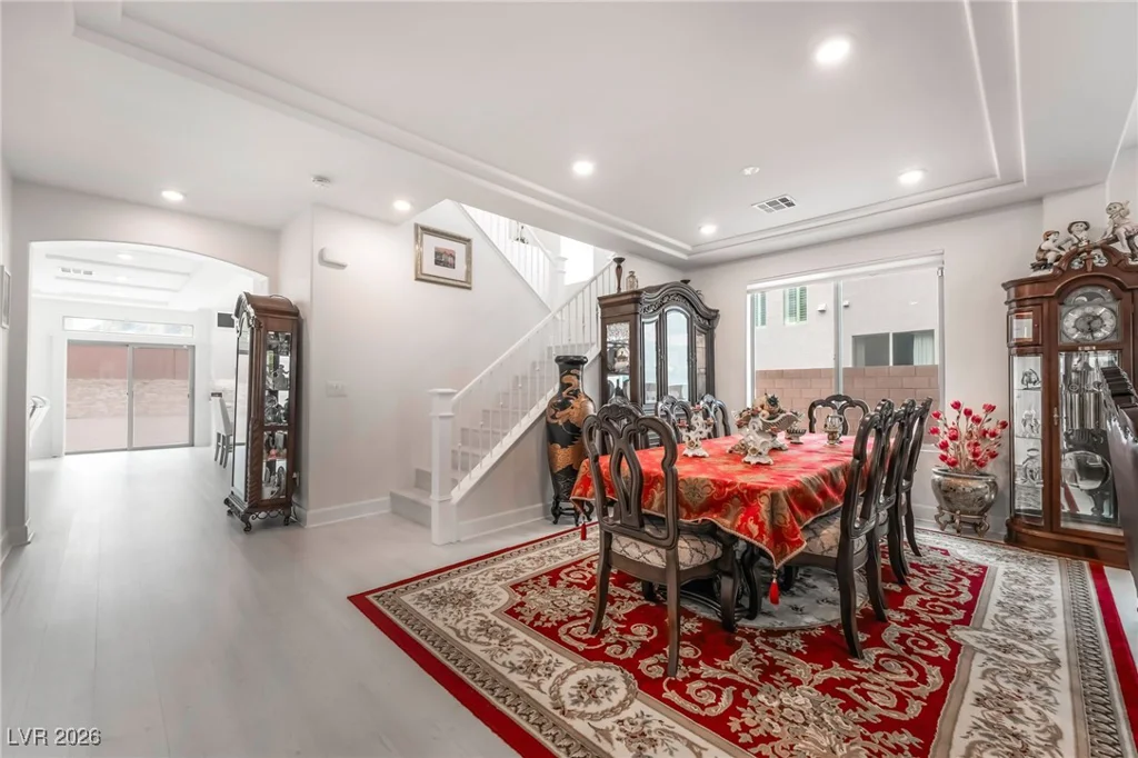 6439 Ghost Pines, Las Vegas, NV 89139
