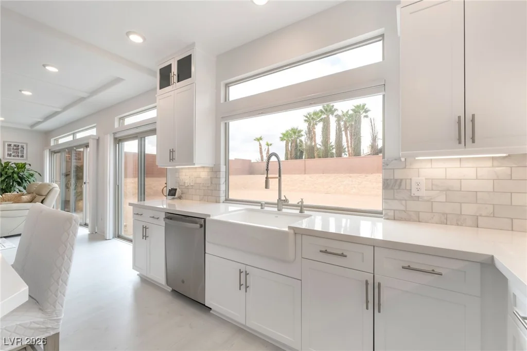 6439 Ghost Pines, Las Vegas, NV 89139