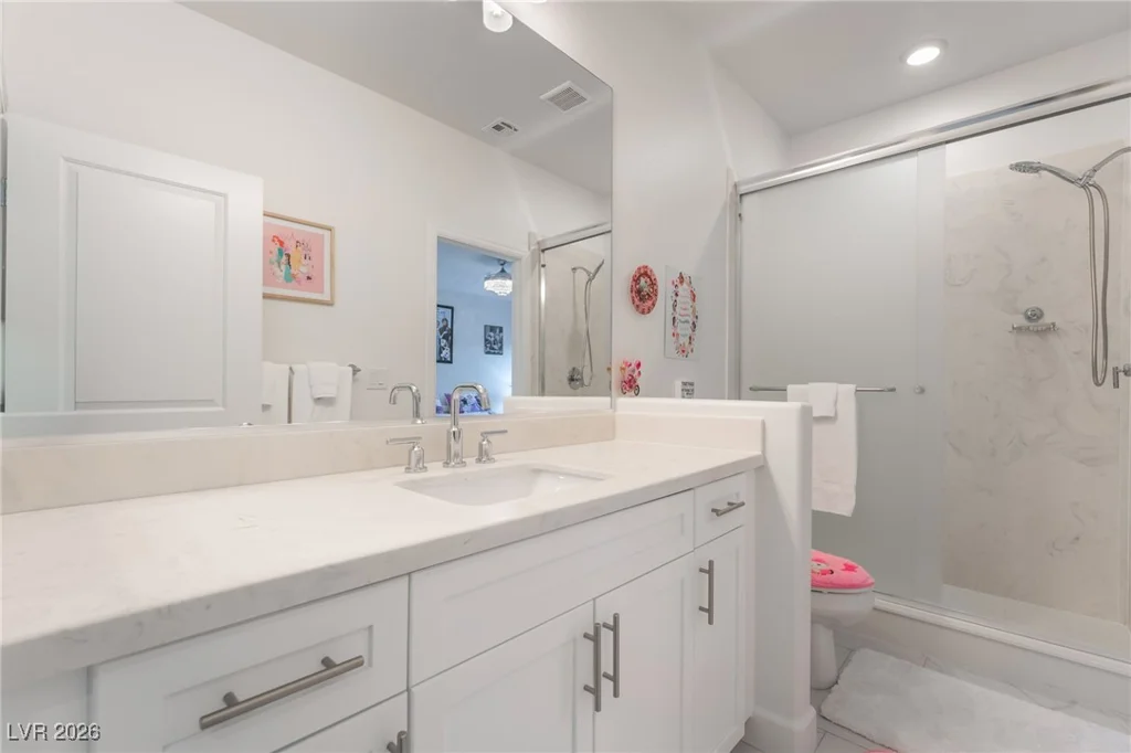 6439 Ghost Pines, Las Vegas, NV 89139