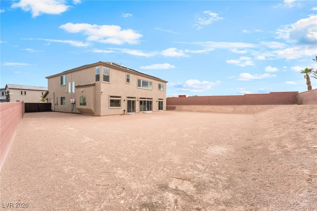 6439 Ghost Pines, Las Vegas, NV 89139