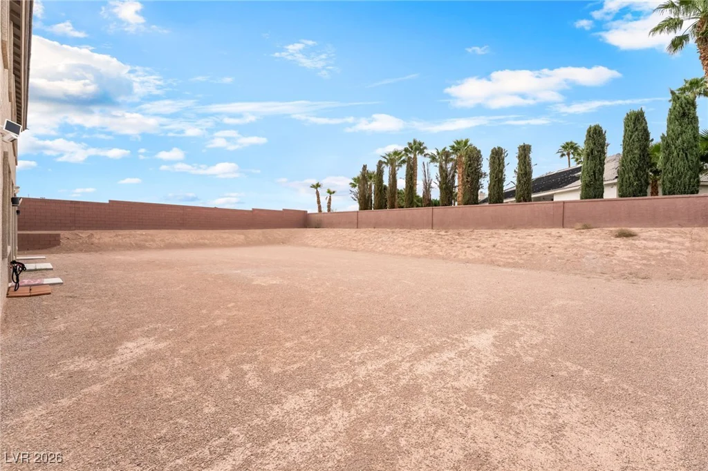 6439 Ghost Pines, Las Vegas, NV 89139