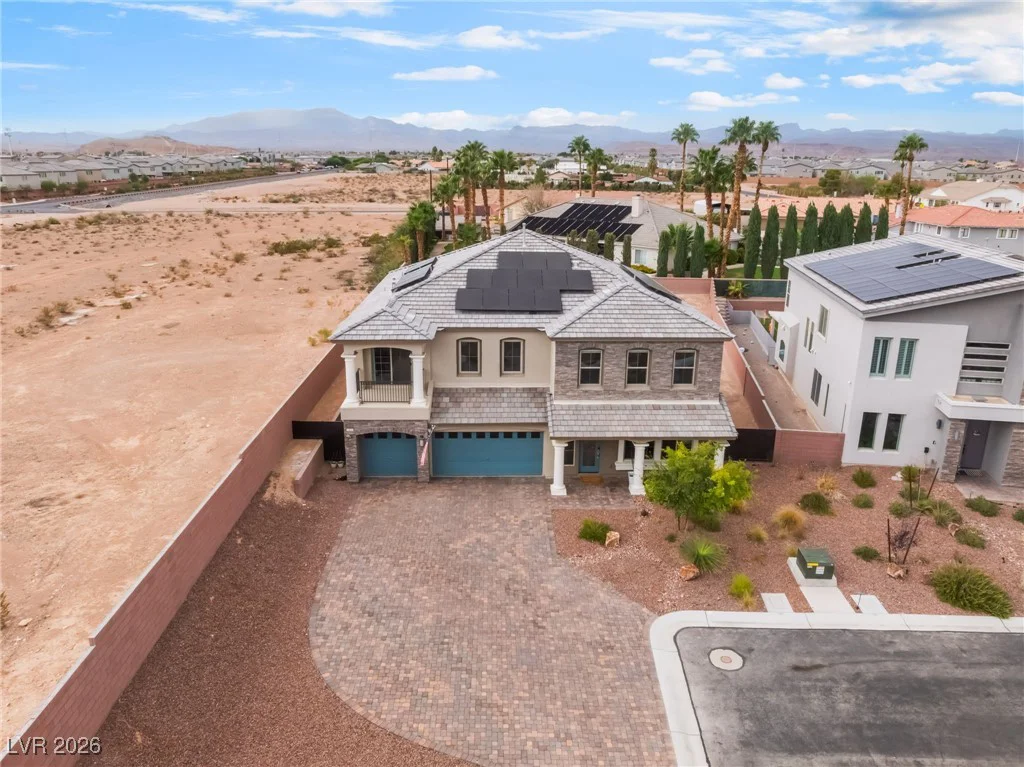6439 Ghost Pines, Las Vegas, NV 89139