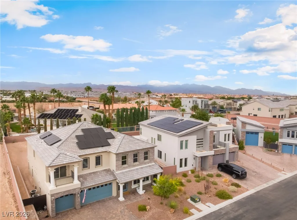 6439 Ghost Pines, Las Vegas, NV 89139