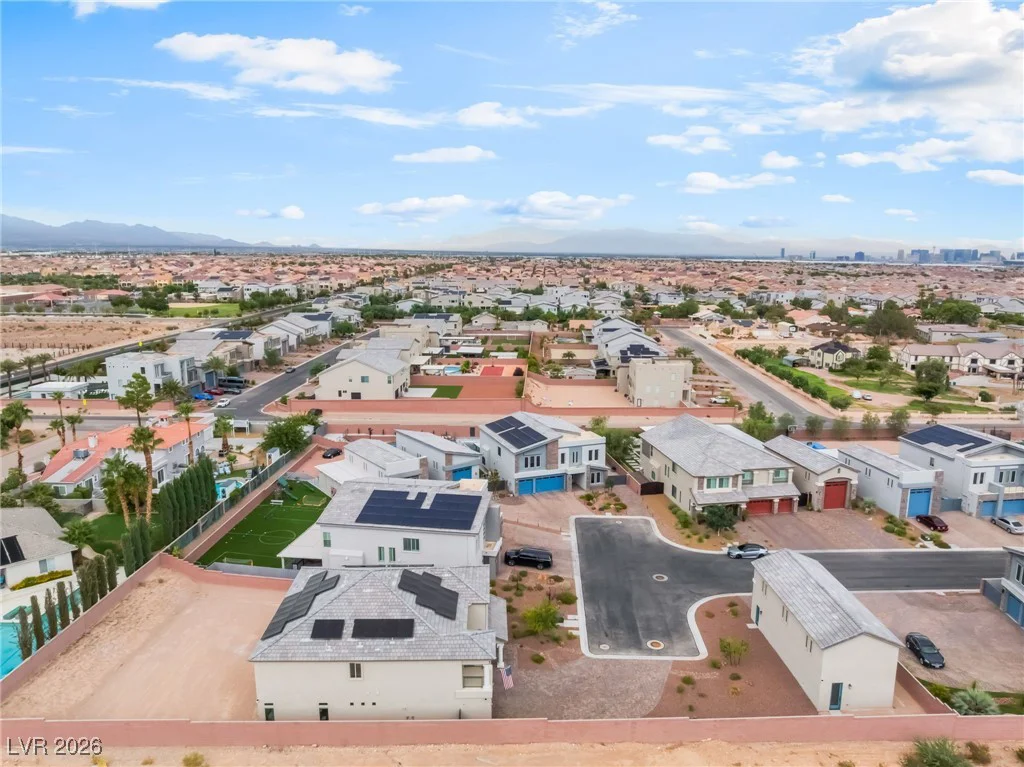 6439 Ghost Pines, Las Vegas, NV 89139
