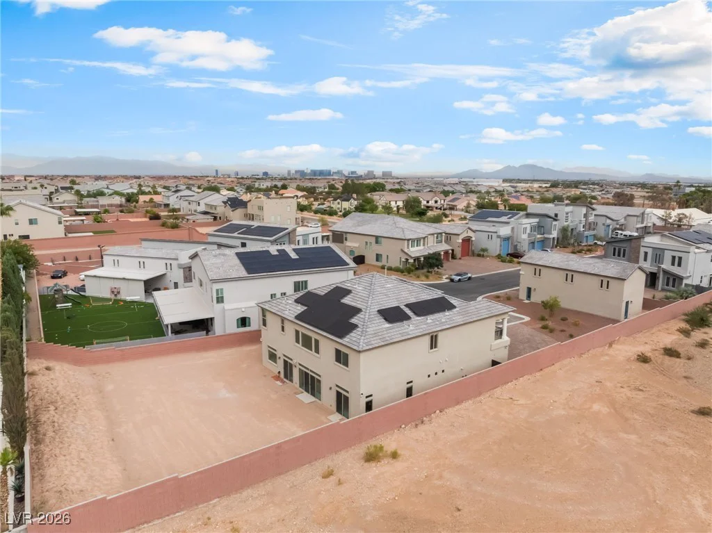 6439 Ghost Pines, Las Vegas, NV 89139