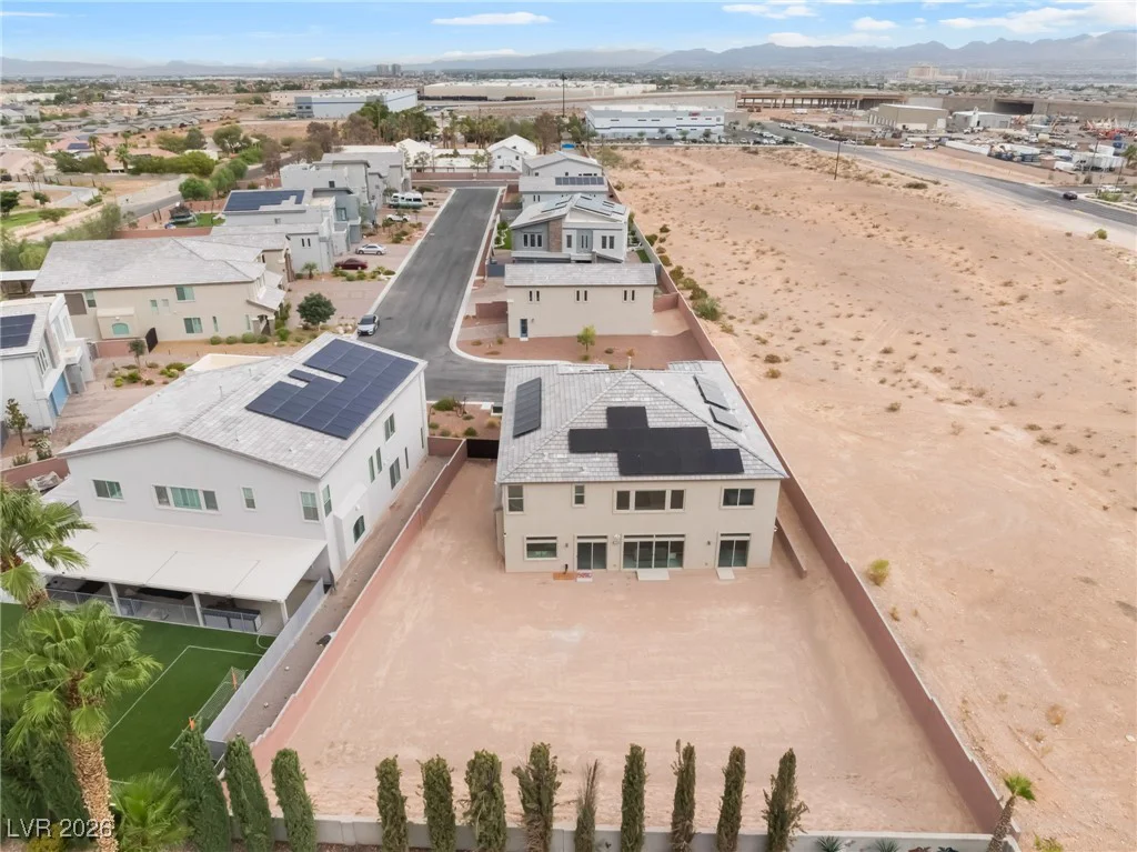 6439 Ghost Pines, Las Vegas, NV 89139