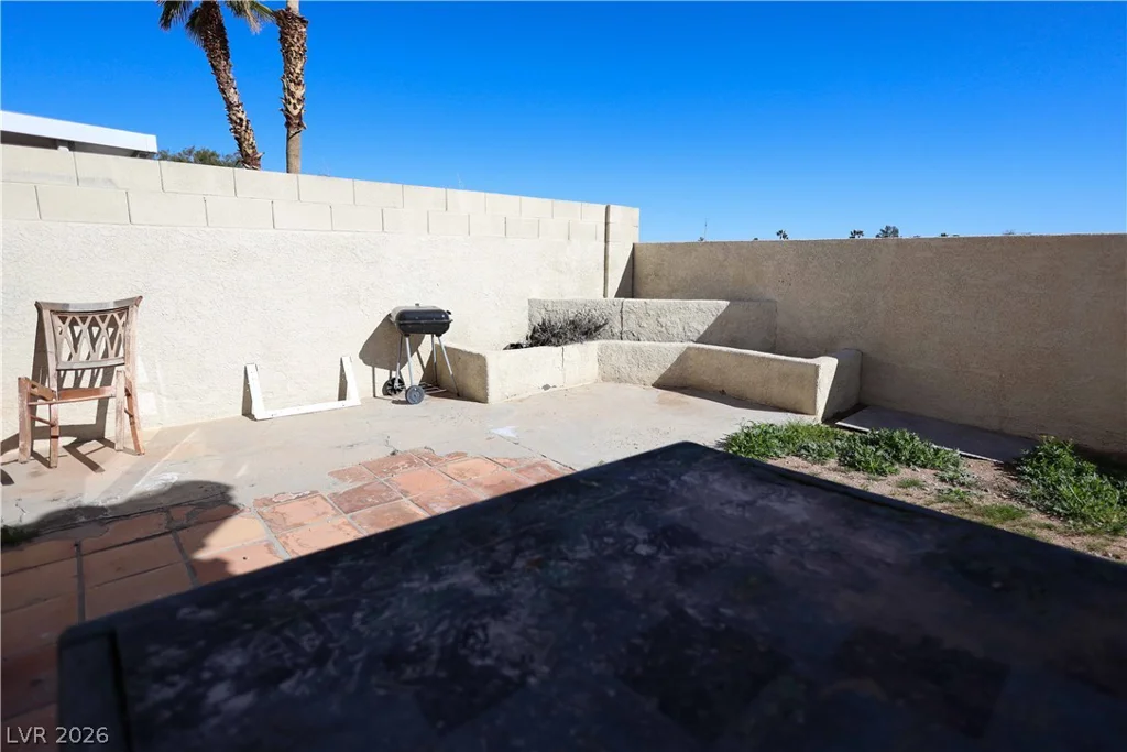 1904 Bookbinder, Las Vegas, NV 89108