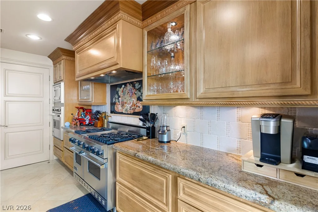 9101 Alta, Las Vegas, NV 89145