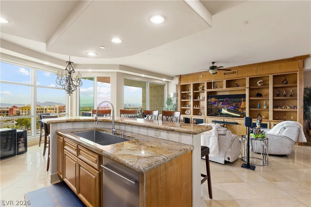 9101 Alta, Las Vegas, NV 89145