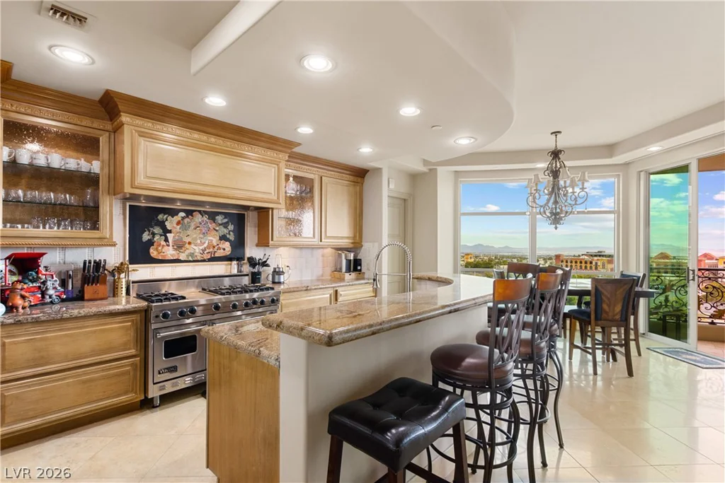 9101 Alta, Las Vegas, NV 89145