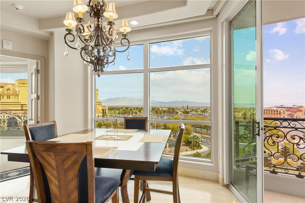 9101 Alta, Las Vegas, NV 89145
