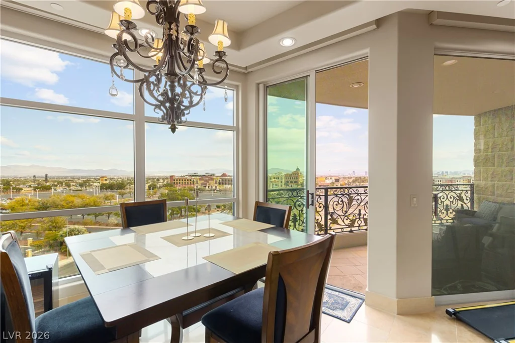 9101 Alta, Las Vegas, NV 89145