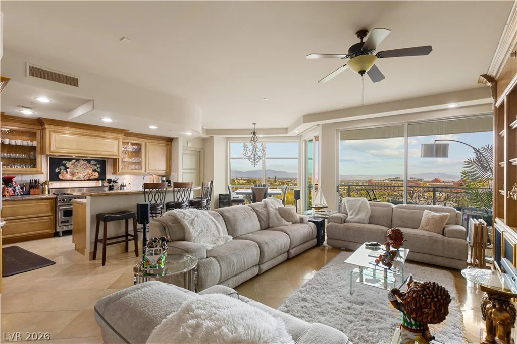 9101 Alta, Las Vegas, NV 89145