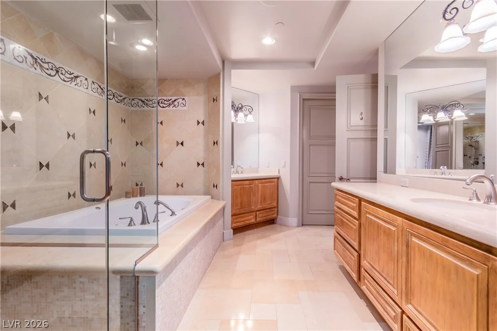 9101 Alta, Las Vegas, NV 89145