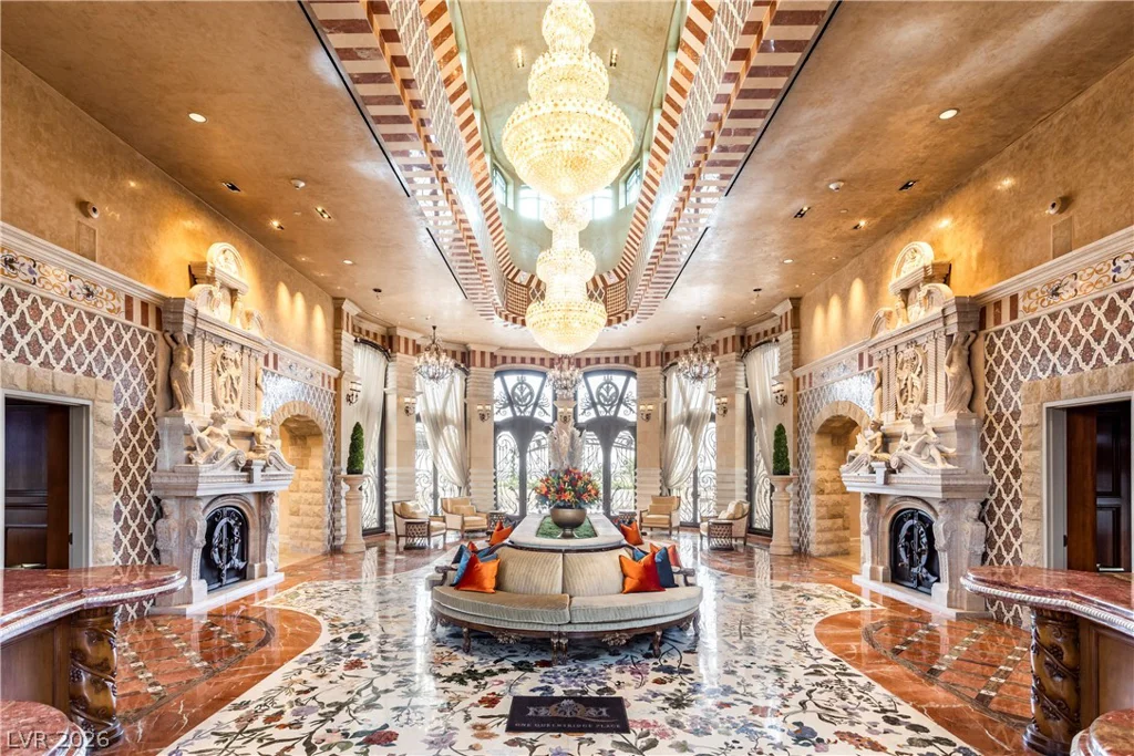 9101 Alta, Las Vegas, NV 89145