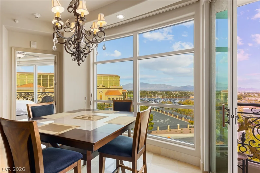 9101 Alta, Las Vegas, NV 89145