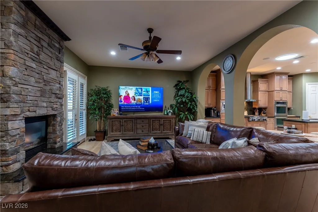 8223 Windrush, Las Vegas, NV 89117