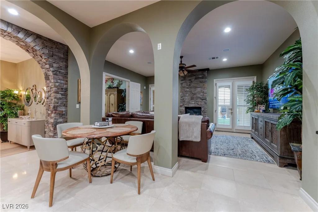 8223 Windrush, Las Vegas, NV 89117