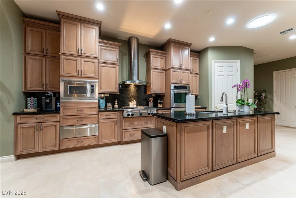 8223 Windrush, Las Vegas, NV 89117