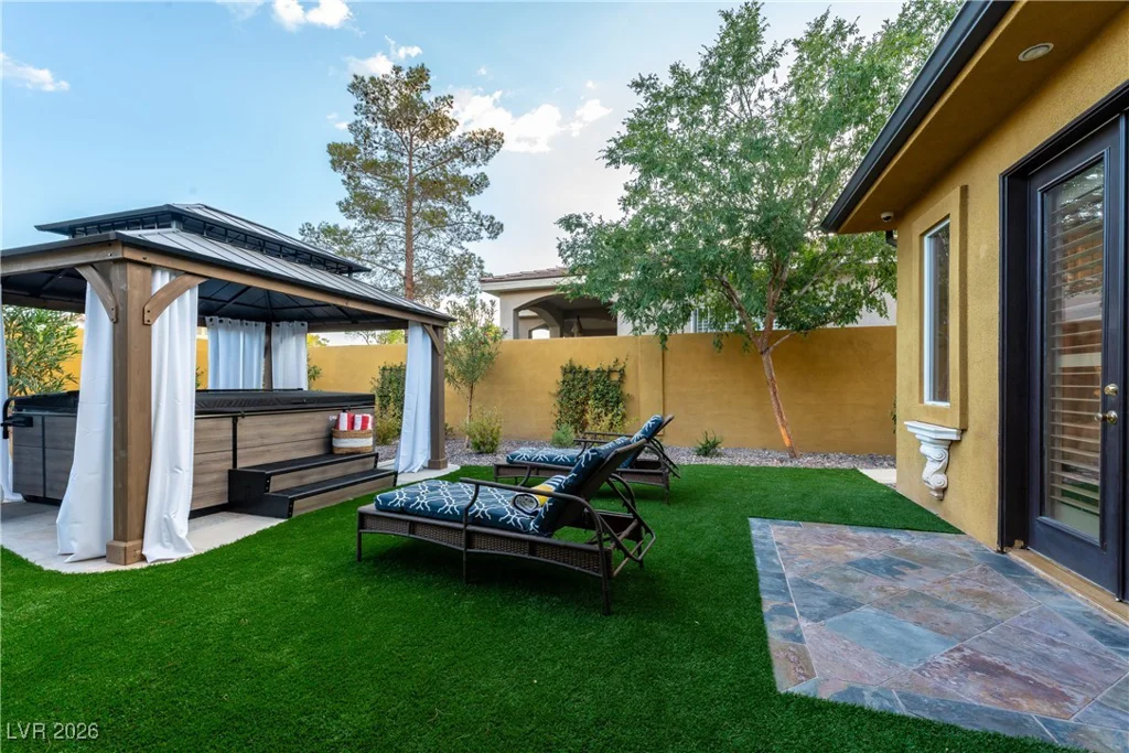 8223 Windrush, Las Vegas, NV 89117