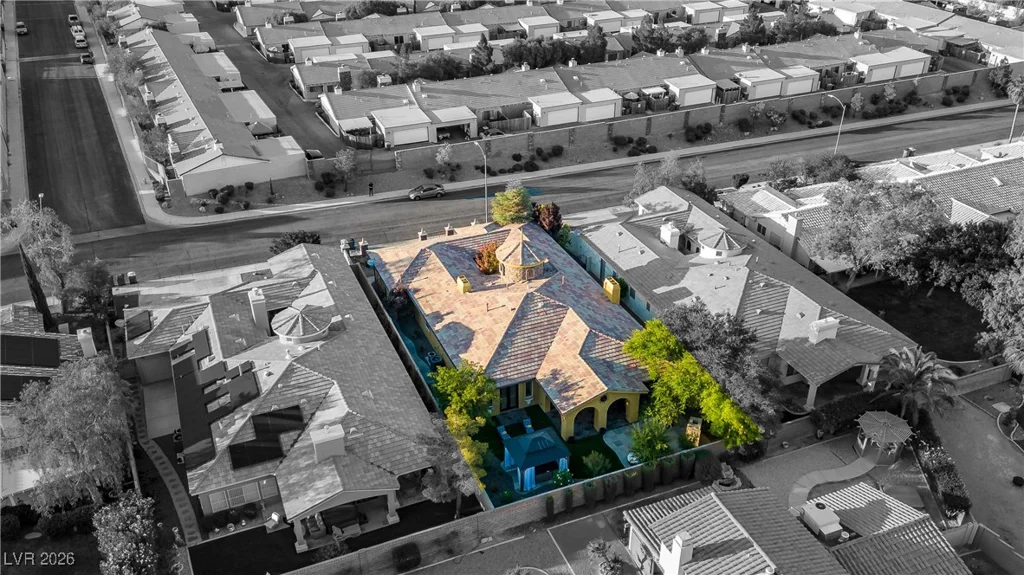 8223 Windrush, Las Vegas, NV 89117